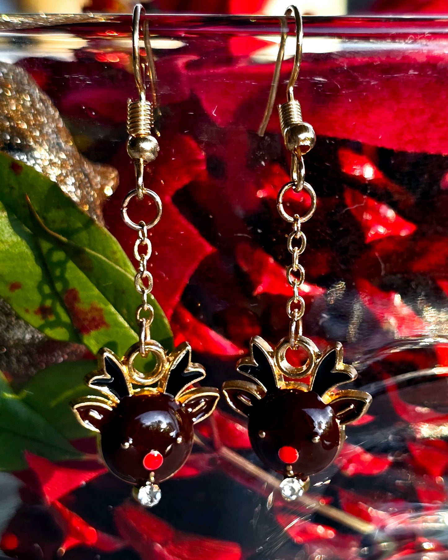 Christmas Cheer Dangle Earrings