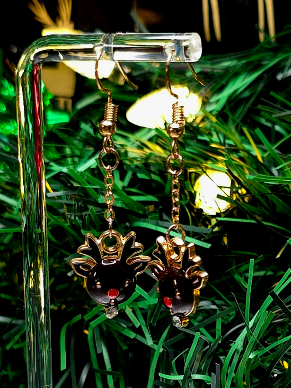 Christmas Cheer Dangle Earrings