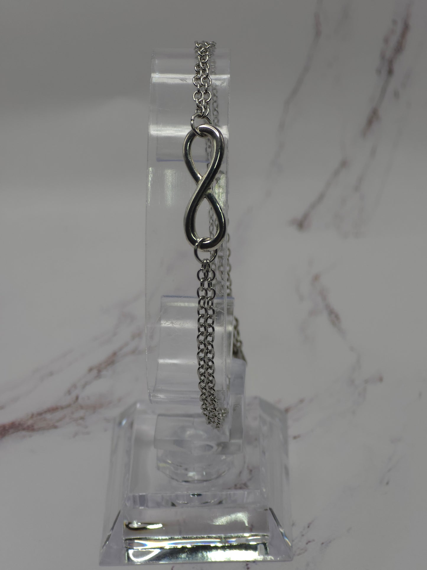 Stunning Silver infinity Bracelet