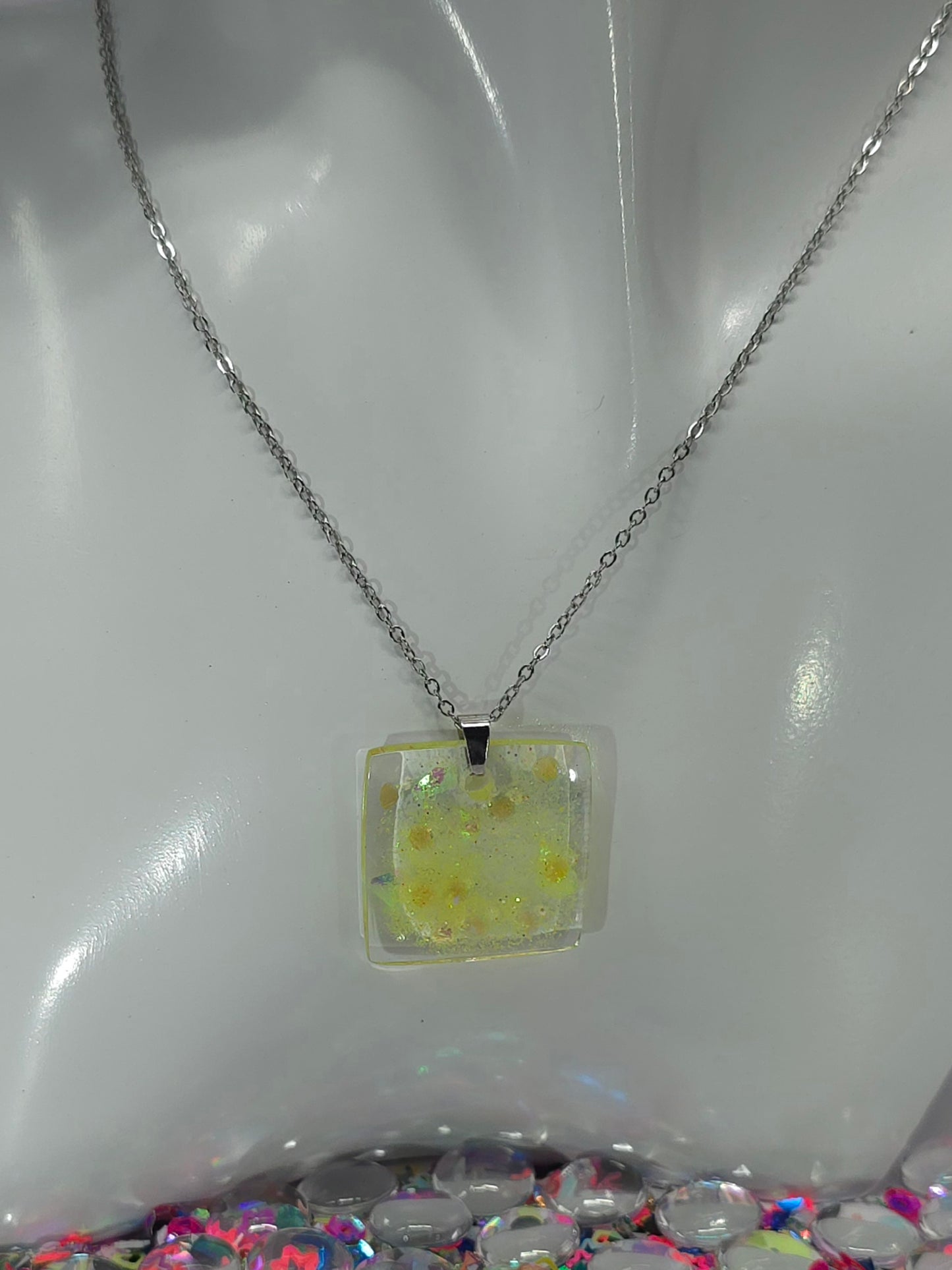 Shine in Yellow Resin Necklace