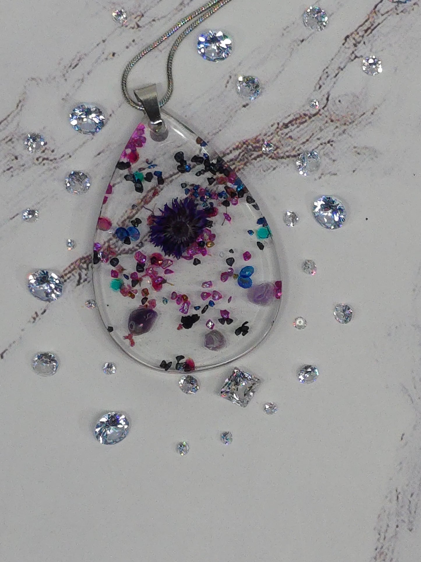 Teardrop Flower Resin Necklace