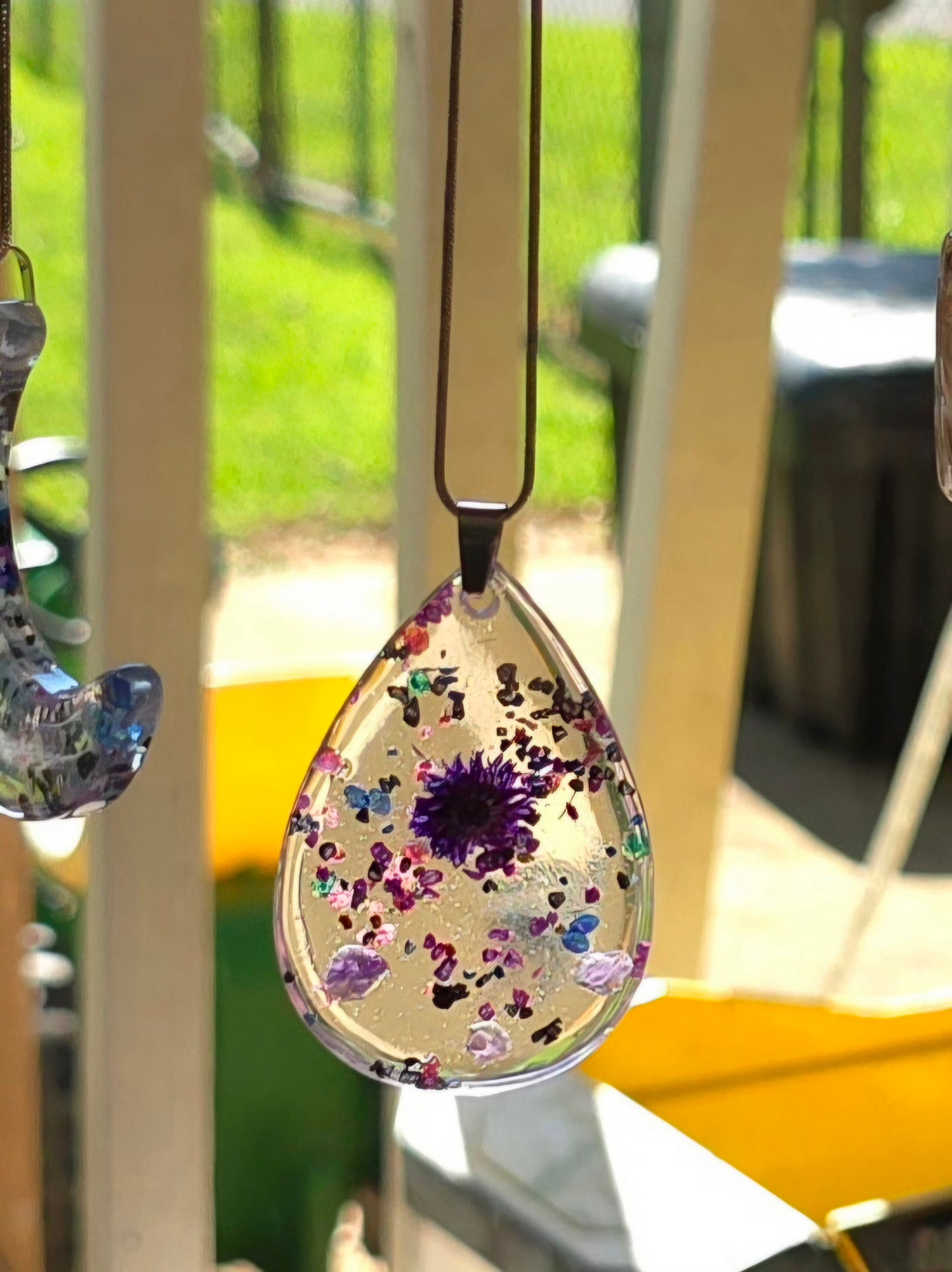 Teardrop Flower Resin Necklace