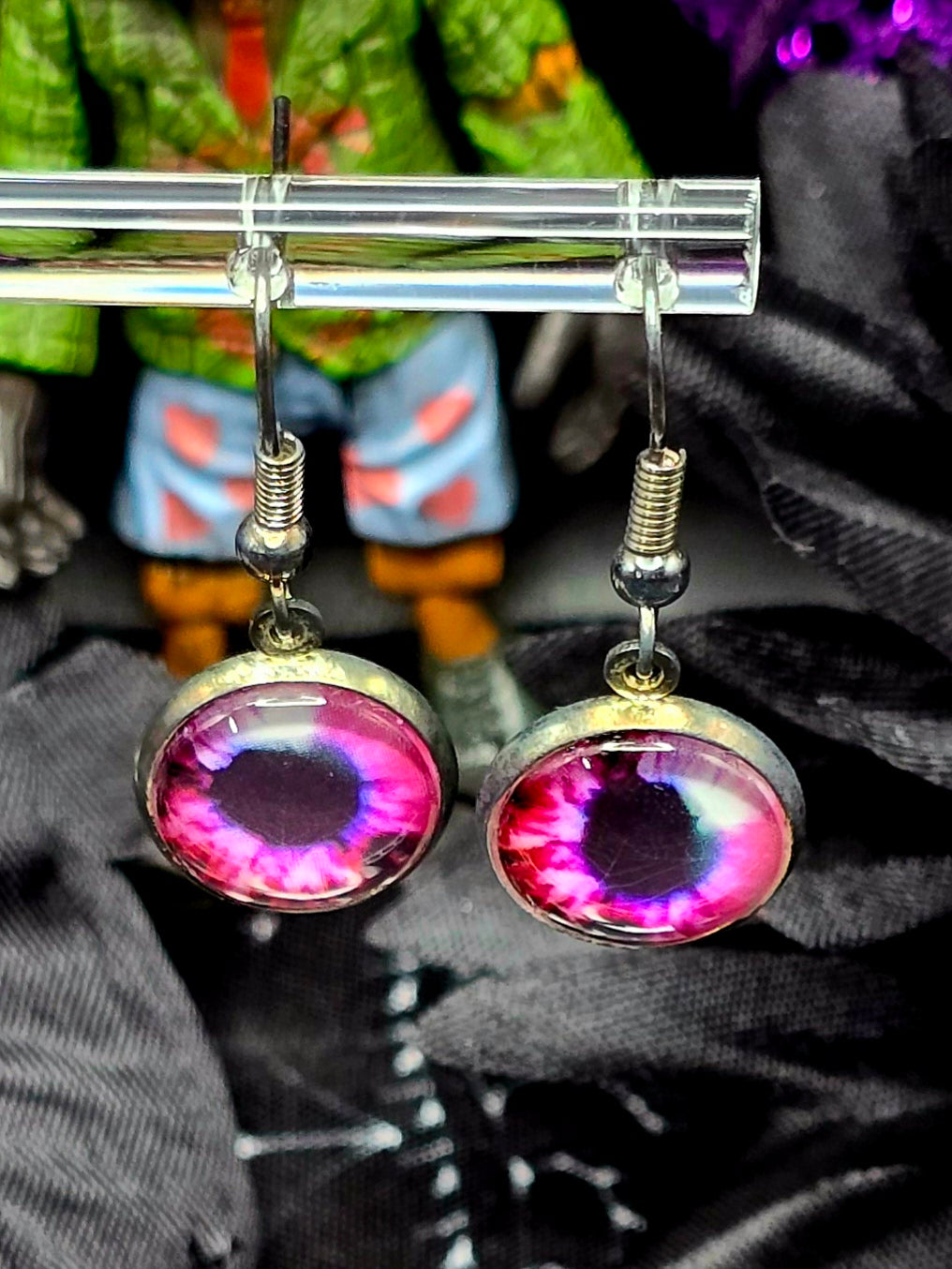 Pink Eyes Bezel Dangle Earrings