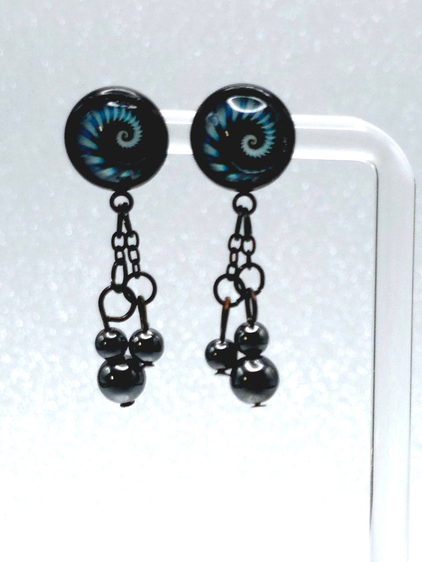 Swirl Bezel Post Stud Earring