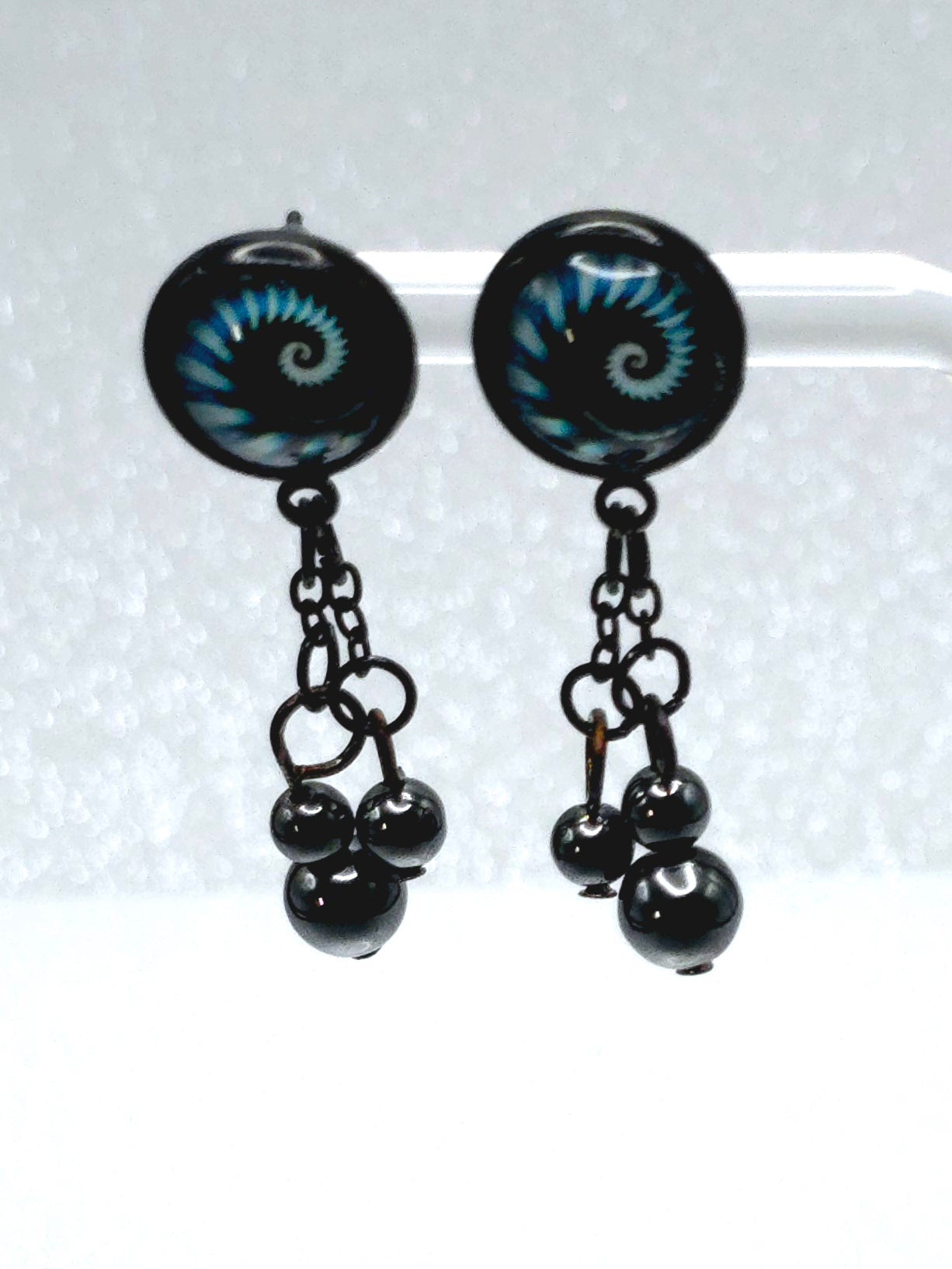 Swirl Bezel Post Stud Earring