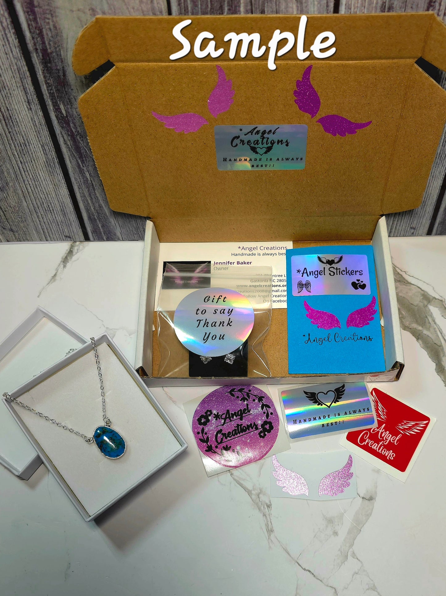 Sterling Silver Necklace Featuring A Turquoise Stone.