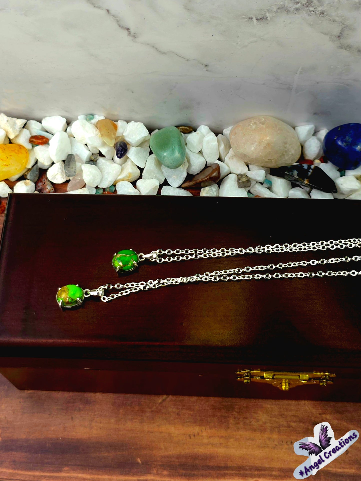 Sterling Silver Necklace Featuring A Turquoise Stone.