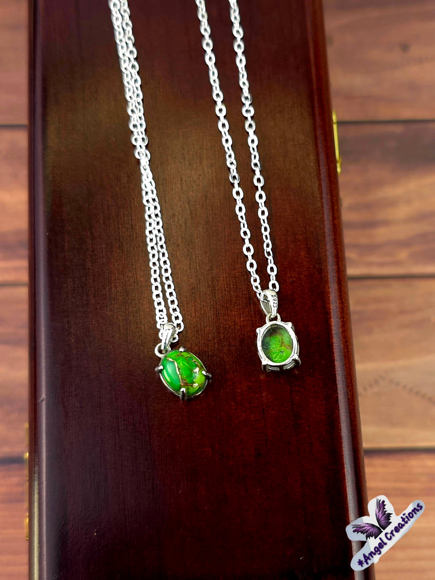 Sterling Silver Necklace Featuring A Turquoise Stone.